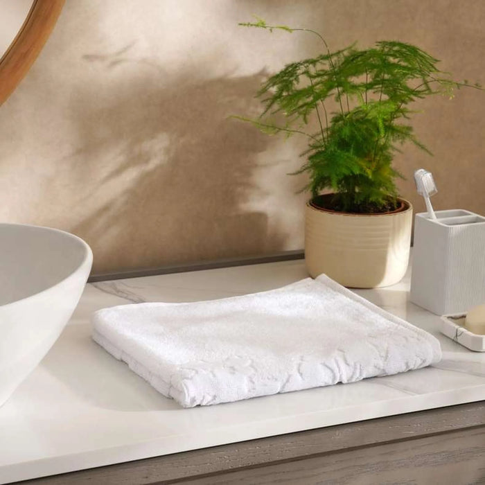 Emily Shimmer Jq Hand Towel 50X90 Cm-White