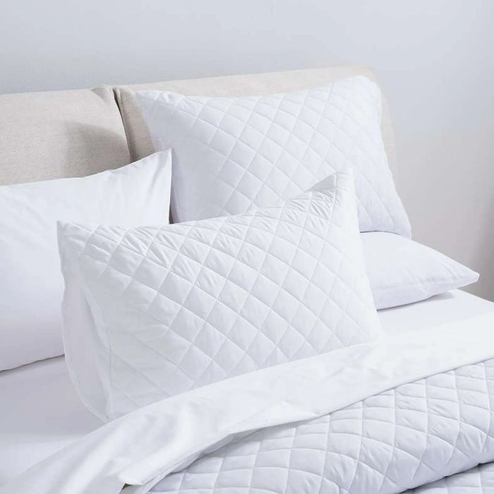 Essential 3-Piece Diamond Quilted Bedspread Set 220X240Cm - White