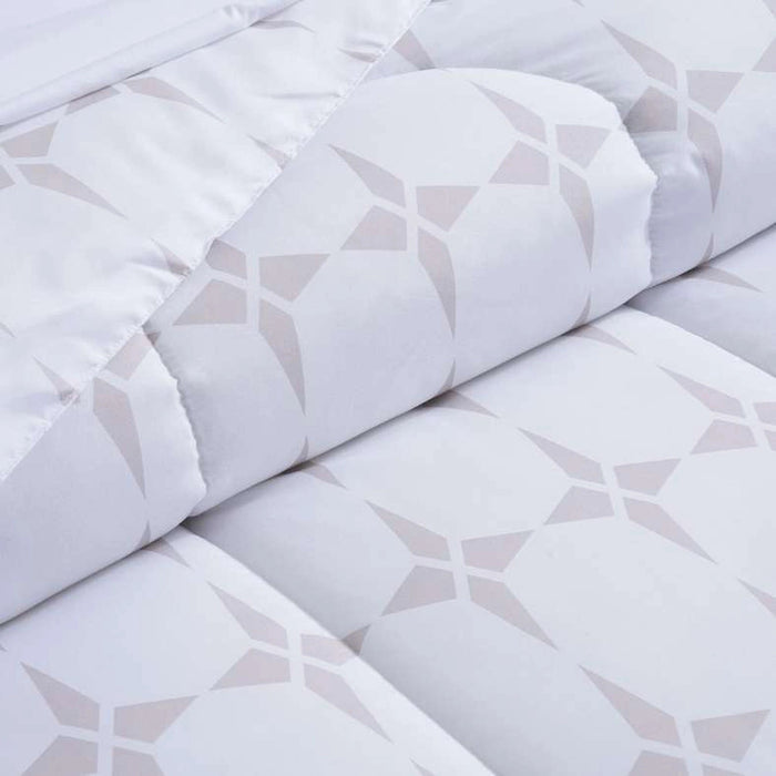 Essential Geo 3-Piece Comforter Set- Beige Pan Home