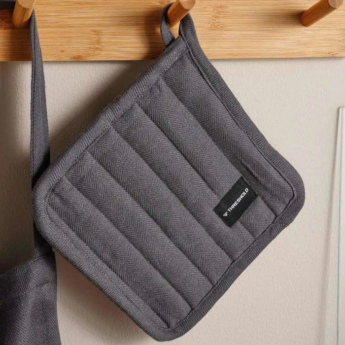 Essentials 3Piece Kitchen Apron With Glove And Potholder Set - Grey