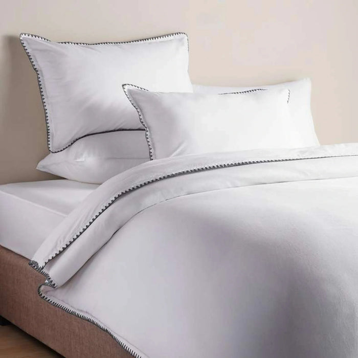 Feather Soft Sekar Stitch 3-Piece Embroidered King Duvet Cover Set 230X220Cm - Orage Blue