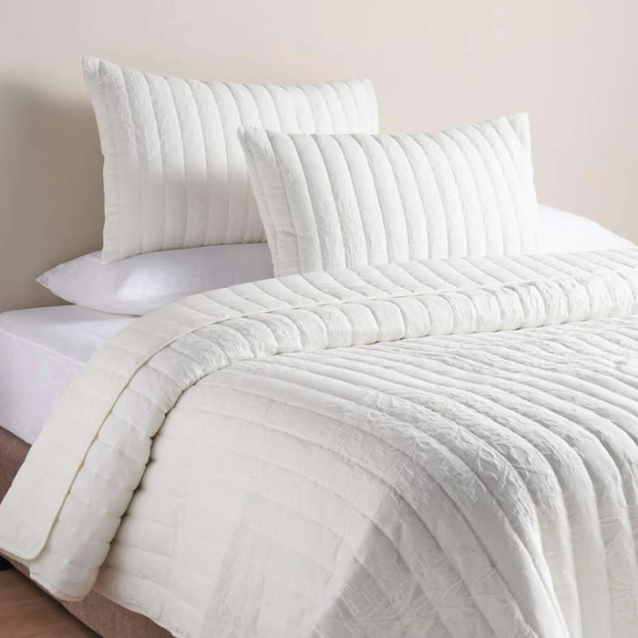 Floral Damask 3-Piece Garment Washed Cotton Matelasse Bedspread Set 220X240Cm - Bright Ivory Pan Home