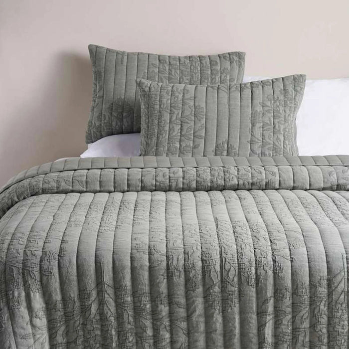 Floral Damask 3-Piece Garment Washed Cotton Matelasse Bedspread Set 220X240Cm - Olive Pan Home