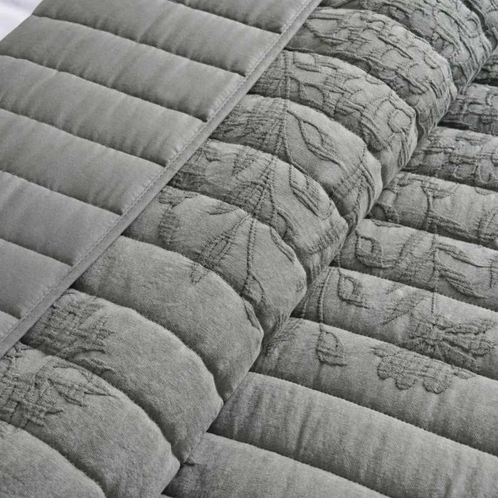 Floral Damask 3-Piece Garment Washed Cotton Matelasse Bedspread Set 220X240Cm - Olive Pan Home