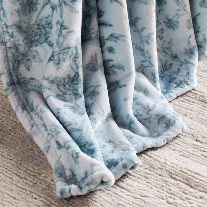 Foliage Printed Flannel Blanket - Blue Pan Home