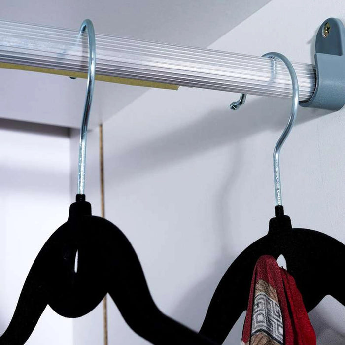 Giorgia 30-Piece Velvet Suit Hanger With Notches - Black Pan Home