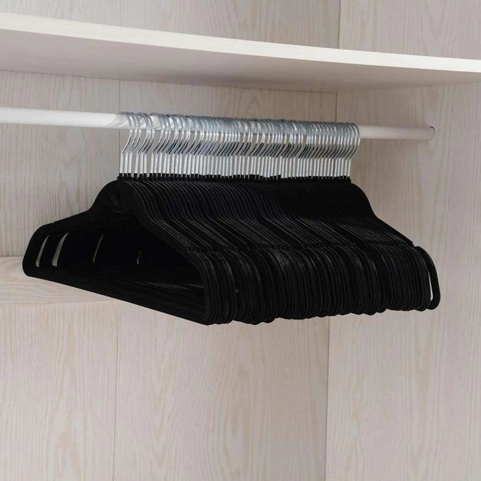 Giorgia 60-Piece Velvet Suit Hanger With Notches 45X22.5X0.5Cm - Black Pan Home