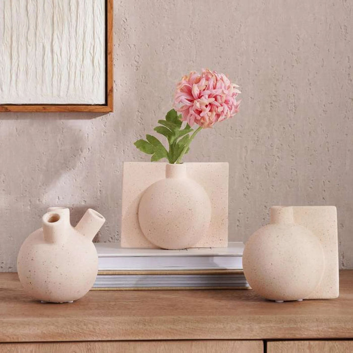 Gretel Terracotta Vase 12.5X10.5X12Cm - Off White