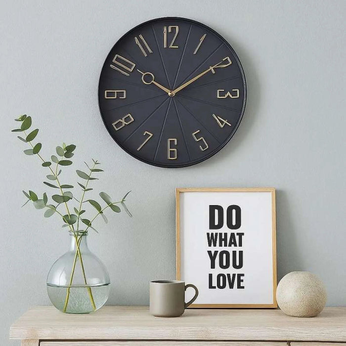 Haaris Wall Clock Dia 30.6Cm - Black