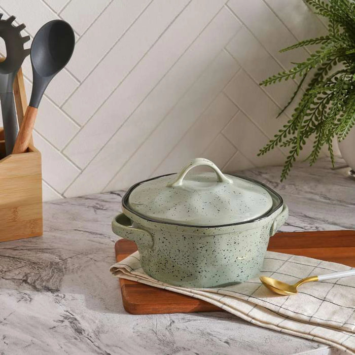 Haldor Speckled Stoneware Casserole 1.4L -Green