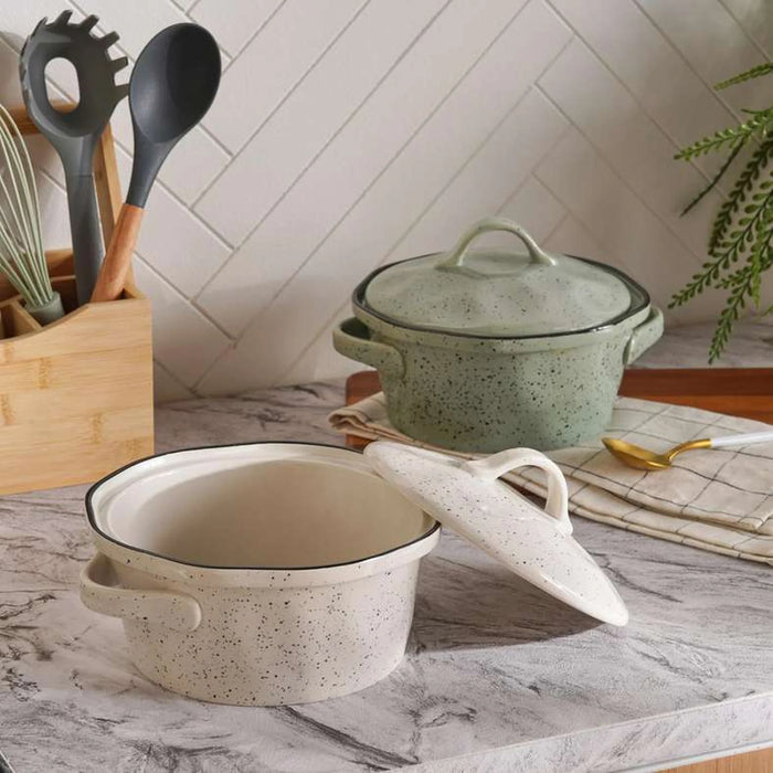 Haldor Speckled Stoneware Casserole 1.4L -Green