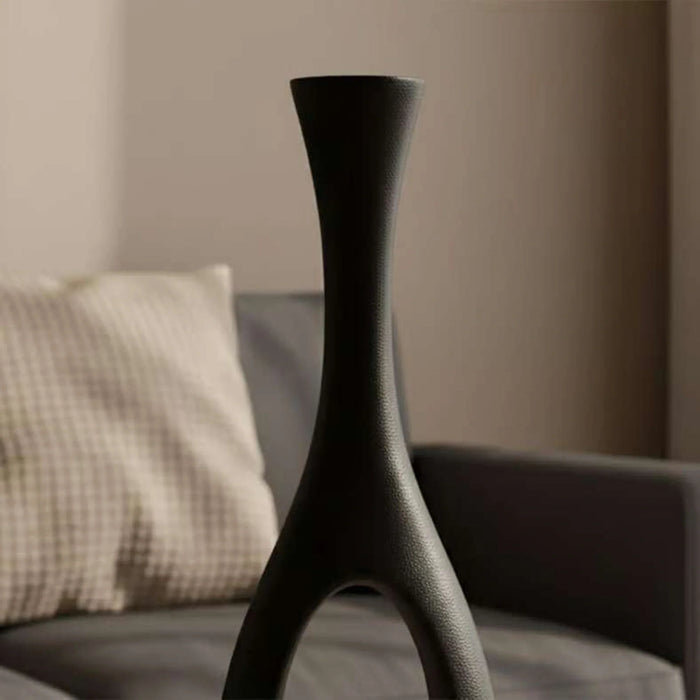 Hodor Metal Oval Decor Vase 18X8X52Cm - Black