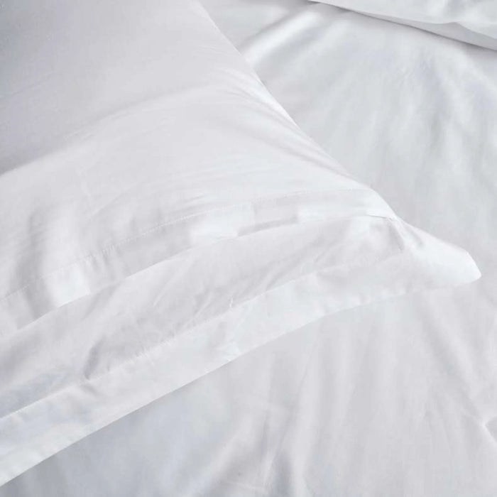 Hotel Cruise 300Tc Embroidered 3-Piece King Comforter  Set 240X260Cm - White/Gold