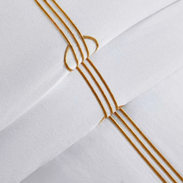 Hotel Cruise 300Tc Embroidered 3-Piece Queen Comforter  Set 200X240Cm - White/Gold
