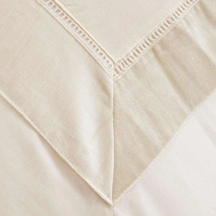 Hotel Nouveau Nora Velvet 4-Piece King Comforter Set 240X260Cm - Cream