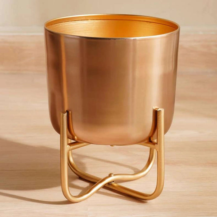 Ida Metal Planter With Stand 18X18X20Cm- Gold Pan Home