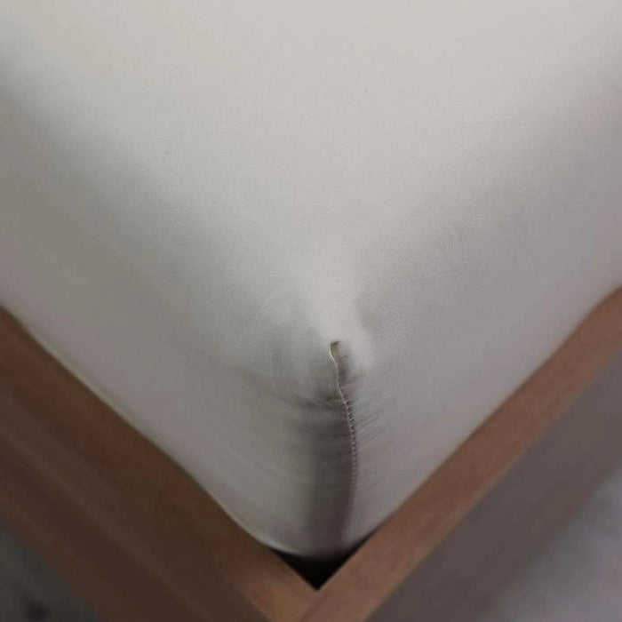 Indulgence Fitted Sheet 180X200+33Cm-Cream