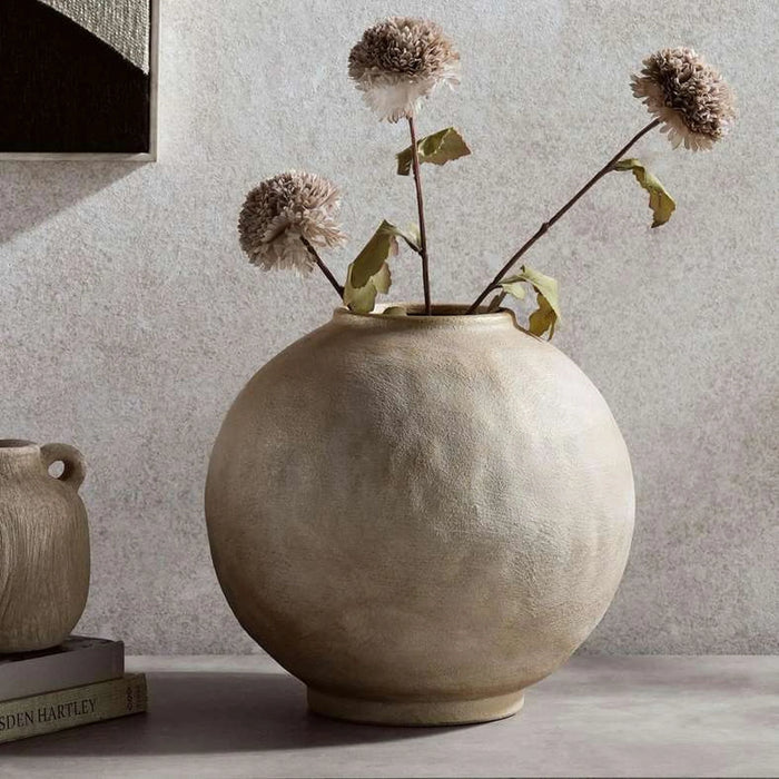 Jonie Stoneware Vase With Gold Finish 28.6X28.6X27Cm - Beige