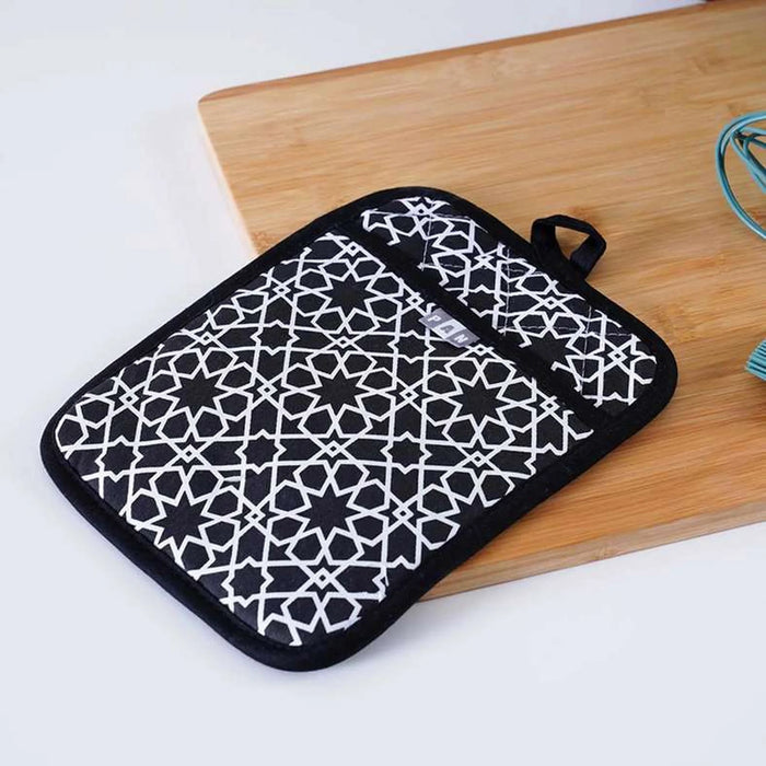 Kitchenmate Silicone Pot Holder 18X23Cm-Black