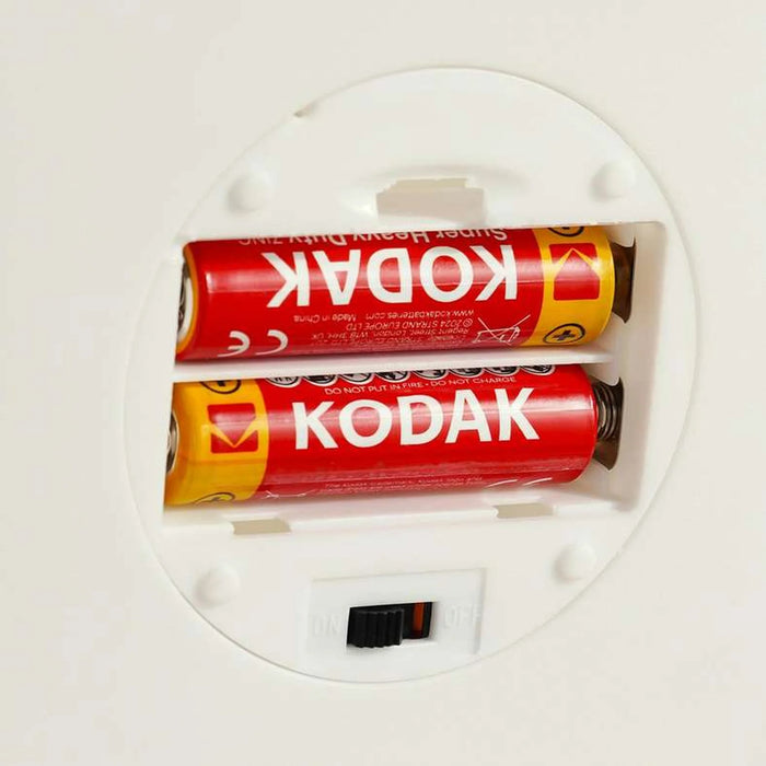 Kodak Heavy Duty Aaa Battery 12-Pieces - Red