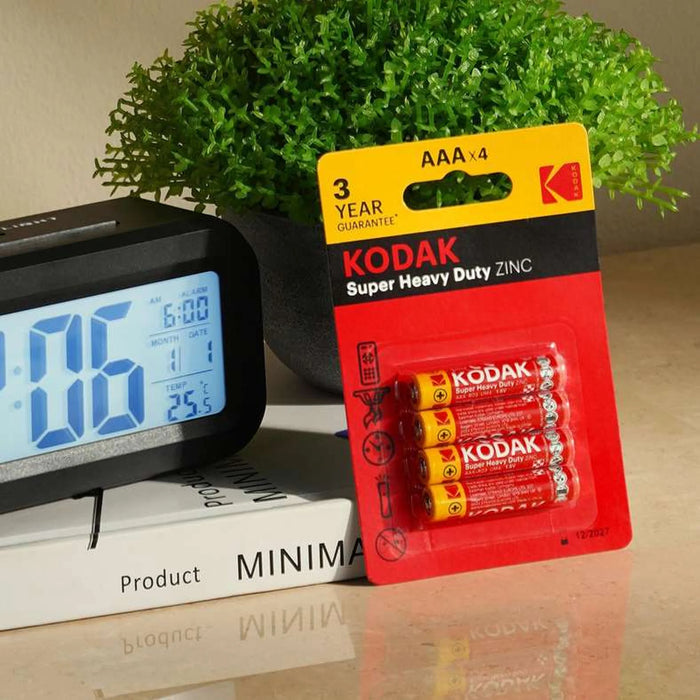 Kodak Heavy Duty Aaa Battery 4-Pieces - Red