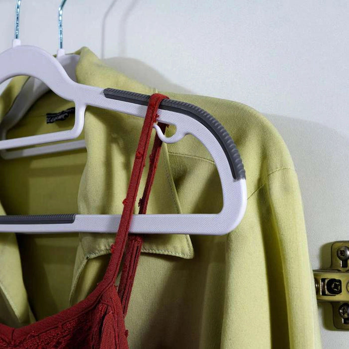 Kruje 10-Piece Non-Slip Plastic Clothes Hanger - White Pan Home