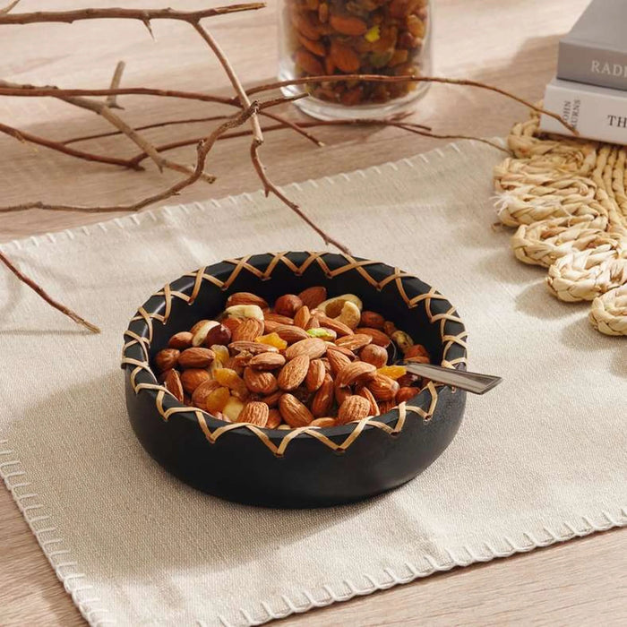 Legna Wooden Serving Bowl With Ratan Dia15X4Cm - Black