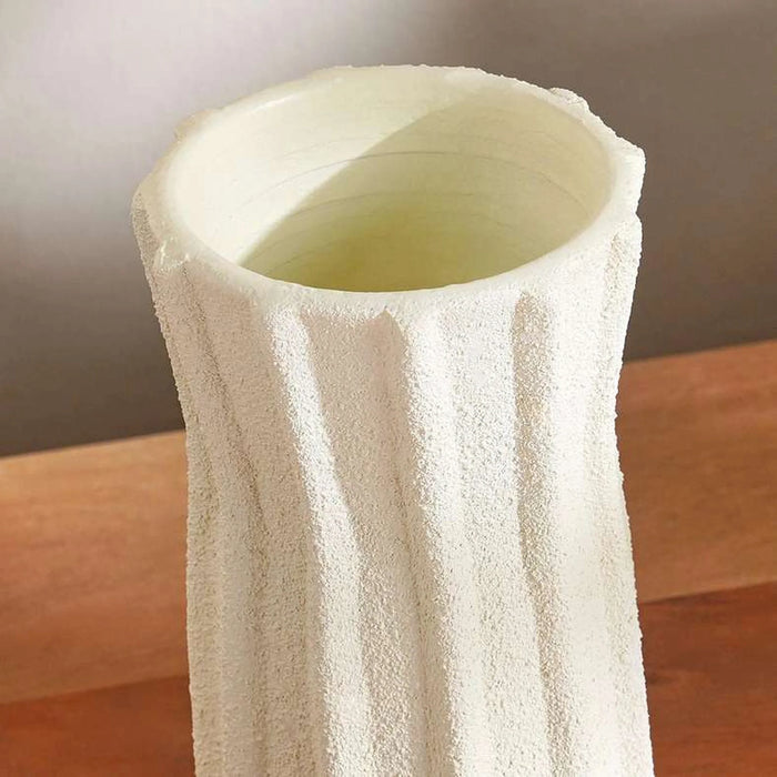 Liadean Terracotta Decor Vase 10X10X19Cm - Off White
