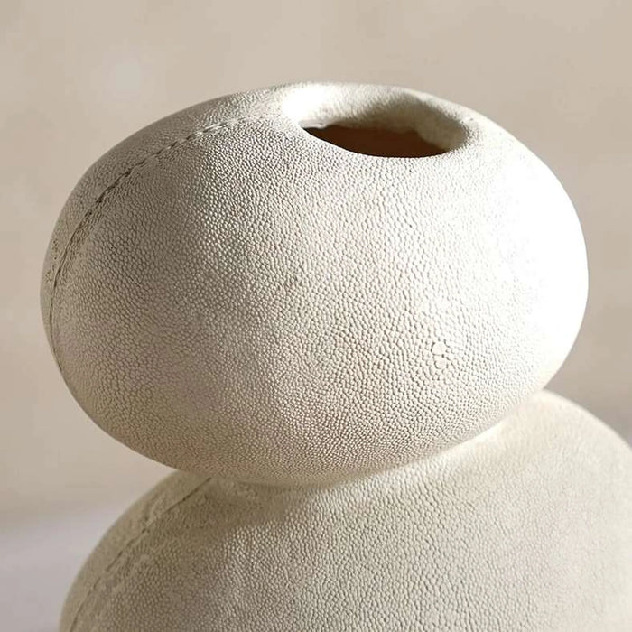Livi Polyresin Decor Vase 18X14.5X32.5Cm - Beige