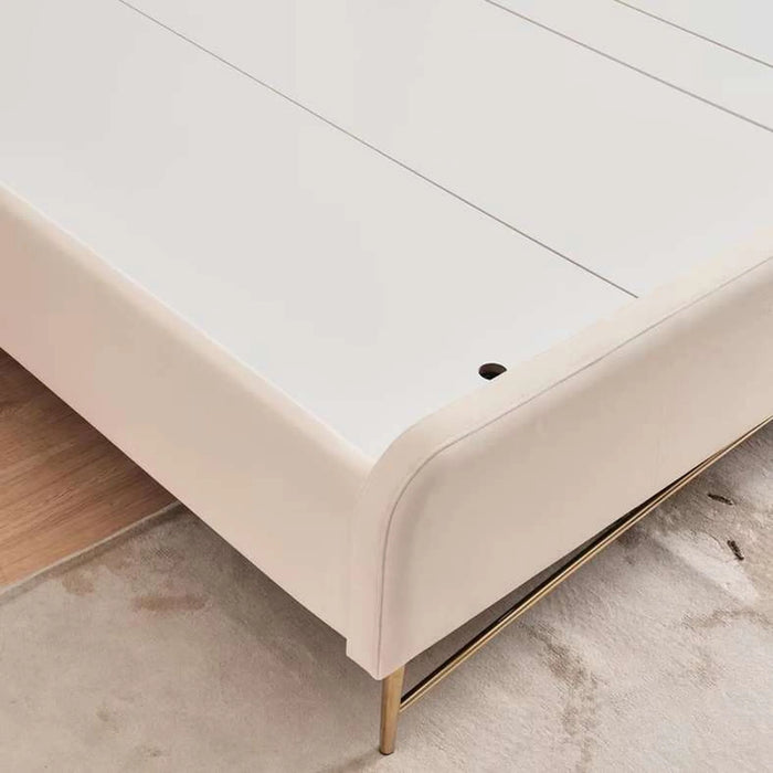 Lucille Bed 200X210 Cm