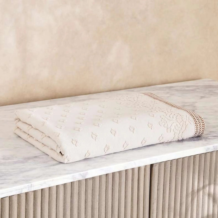 Magnolia Bath Towel 70X140Cm - Cream