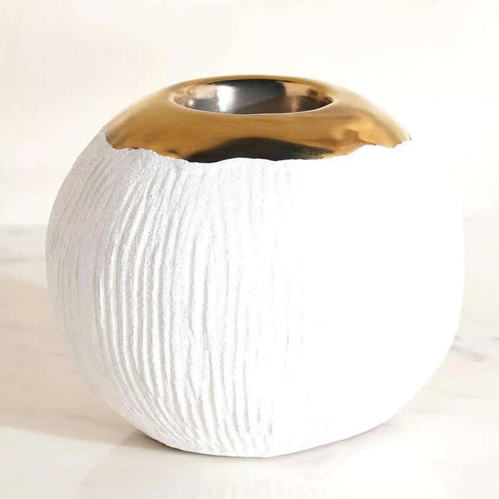 Marsh Ceramic Two Tone Candle Holder 12X12X10Cm - White