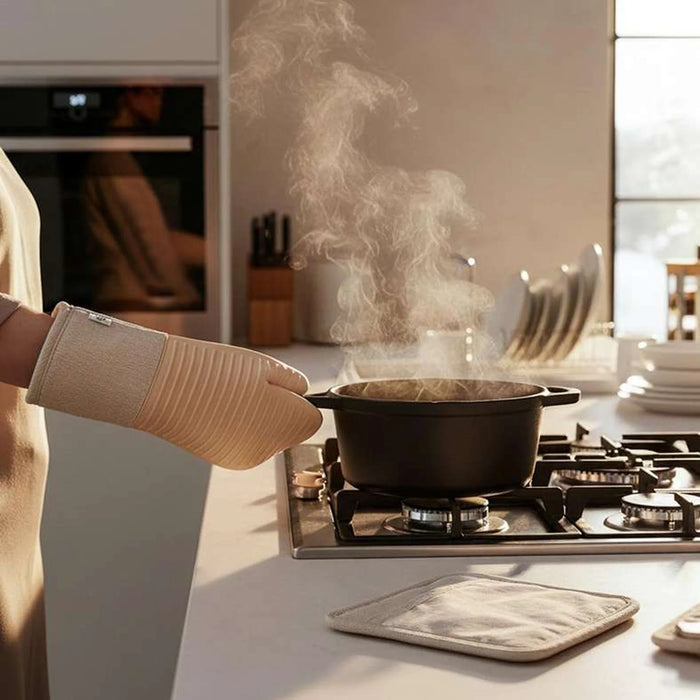 Melnage Silcone Oven Mitten With Pot Holder Set- Ivory