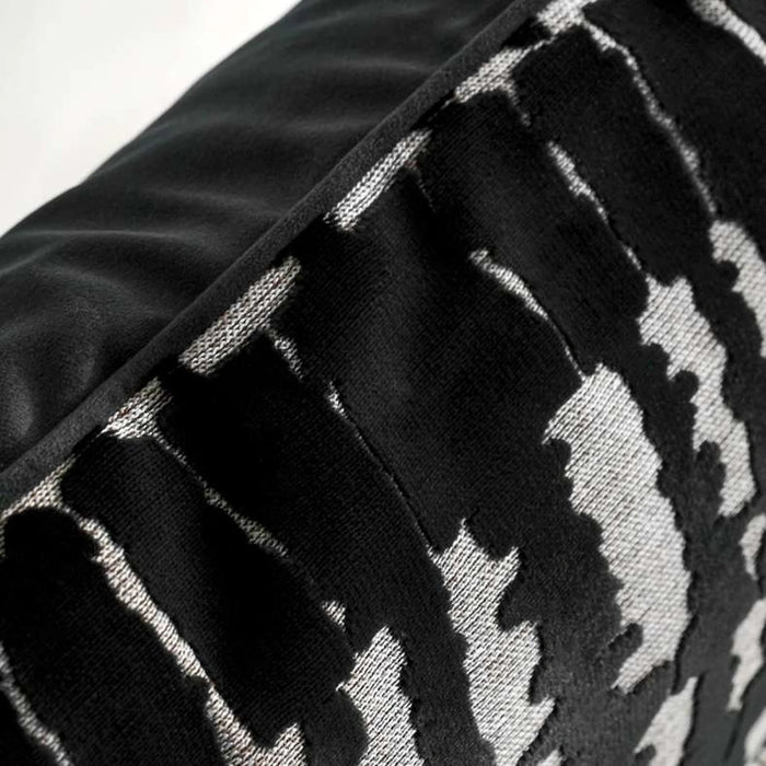 Metrix Jac Filled Cushion 35X50Cm- Black Pan Home
