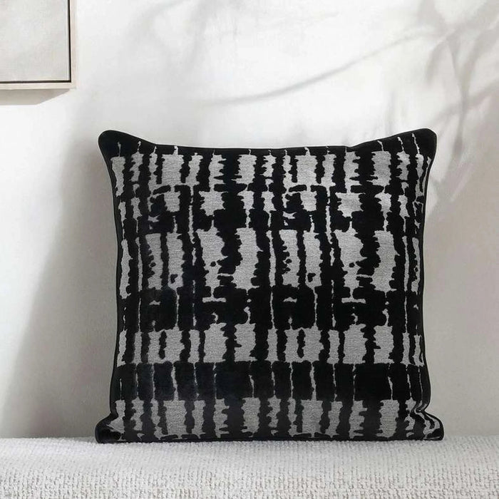 Metrix Jac Filled Cushion 50X50Cm- Black Pan Home