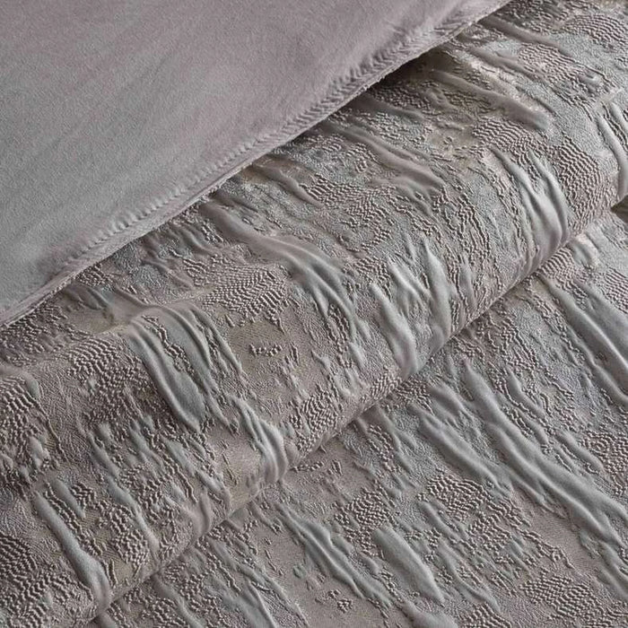 Minerva Jacquard 3-Piece Queen Down Alternative Comforter Set 200X240Cm - Gold