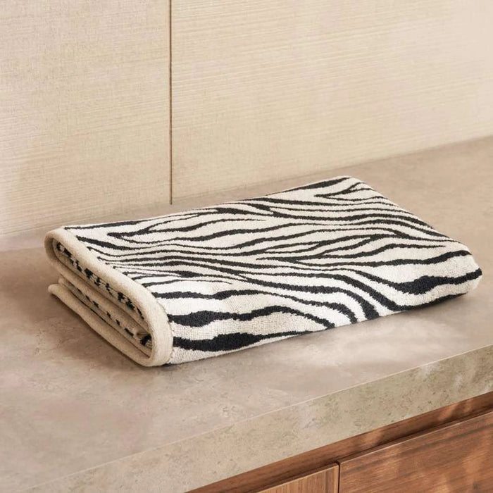 Mirage Pattern Bath Towel 70X140Cm-Black