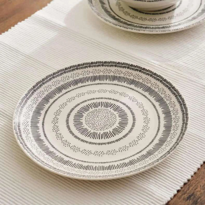 Nero 12-Piece Porcelain Dinner Set - Black