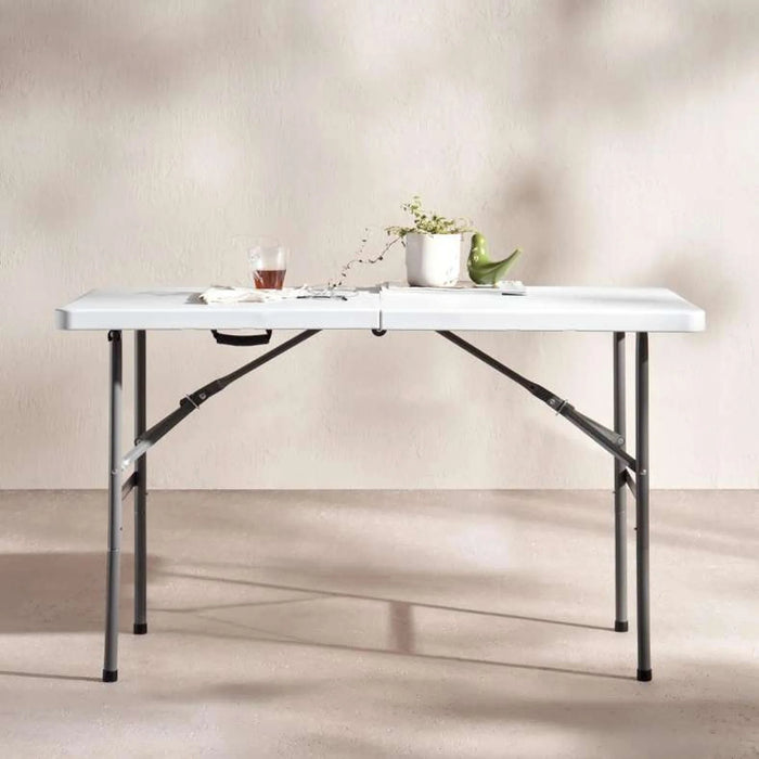 Newskai Outdoor Lasting 4 Foot Folding In Half Table - White