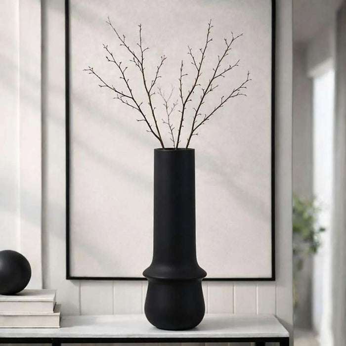 Odin Lydia Polyresin Decor Vase 16.5X16.5X40.5Cm - Black