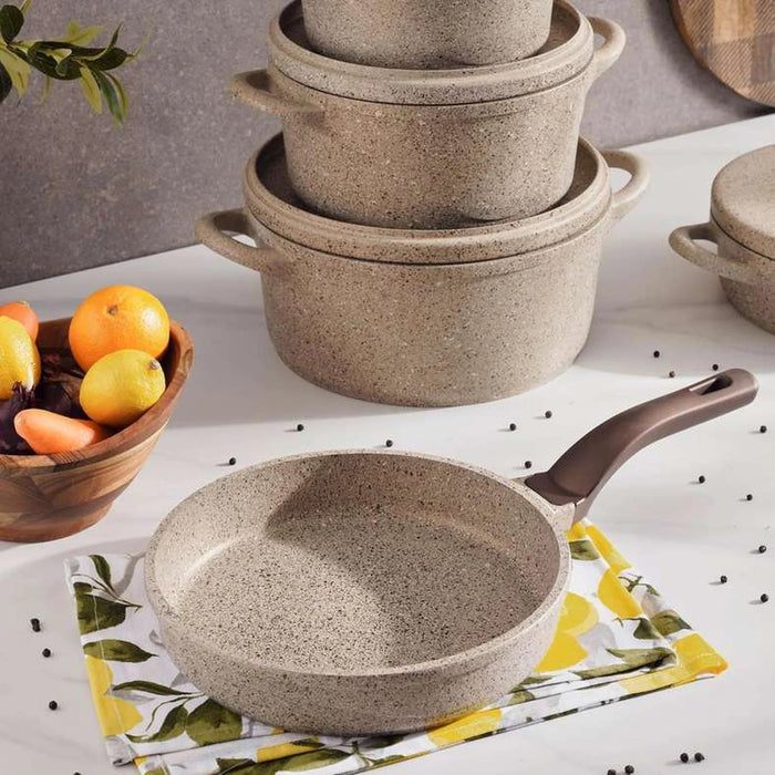 Oms / Ozo Wave 9-Piece Cookware Set -Beige Pan Home