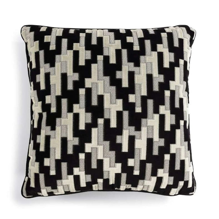 Oslo Jacquard Filled Cushion 50X50Cm Black Pan Home