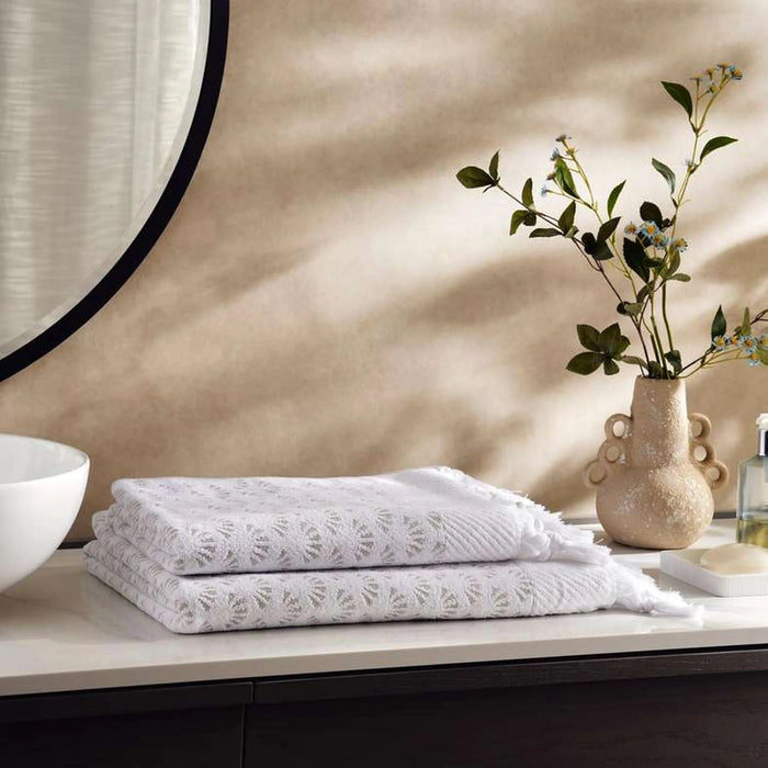 Palm  Allover Jacquard 700 Gsm Bath Towel 70X140 Cm   Cm - Beige