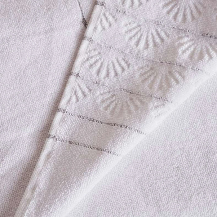 Palm Border Jacquard 500 Gsm Bath Towel 70X140  Cm - Grey