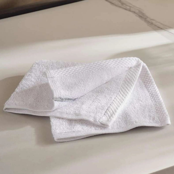 Prime Line Embroidered 4-Piece Fingertip Towel 30X30 Cm-White/Silver Pan Home