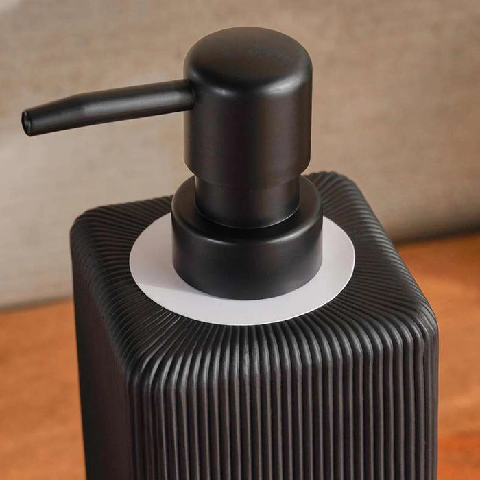Prime Soap Dispenser 7.1X7.1X20Cm - Black Pan Home