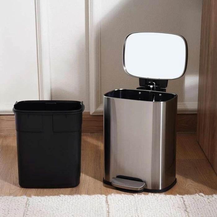 Primo Fingerprint Resistant Metal Pedal Bin - Chrome Pan Home