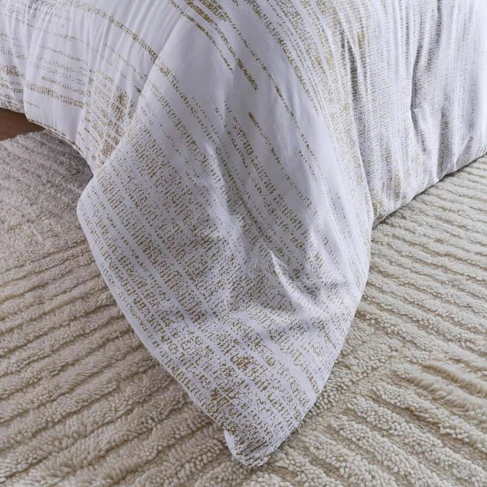 Pristine Gold Foil 225 Tc 3-Piece King Comforter Set 240X260Cm - White/Gold Pan Home