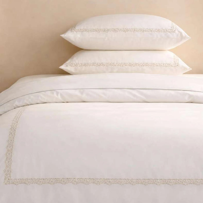 Reflection Home Oasis Floretta Embroidered 3-Piece King Duvet Cover Set 230X220Cm - Beige