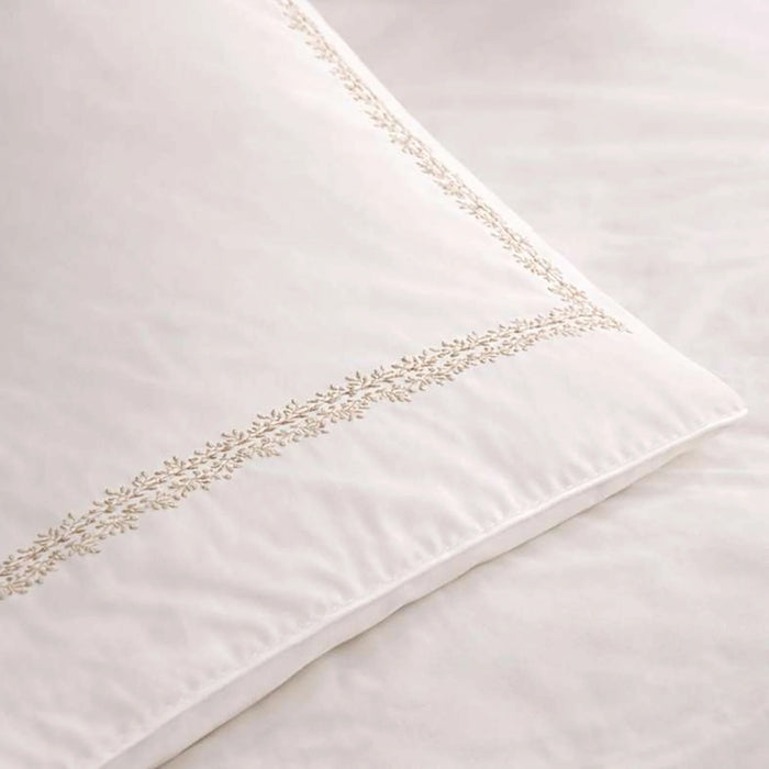 Reflection Home Oasis Floretta Embroidered 3-Piece King Duvet Cover Set 230X220Cm - Beige
